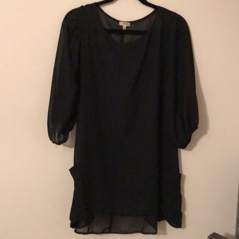 EUC Ladies Lily White Black Blouse Size Large